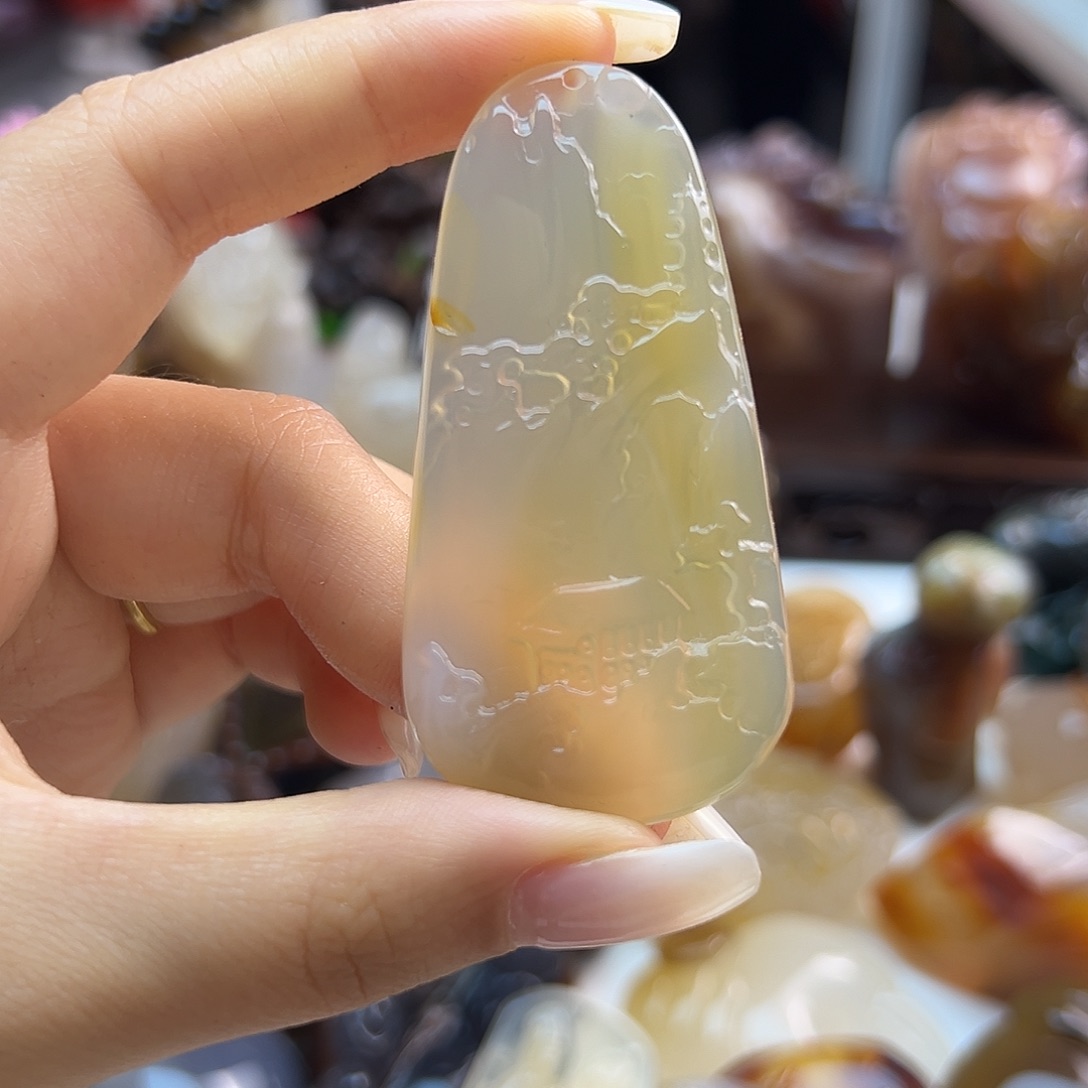 玛瑙/玉髓未镶嵌颈饰