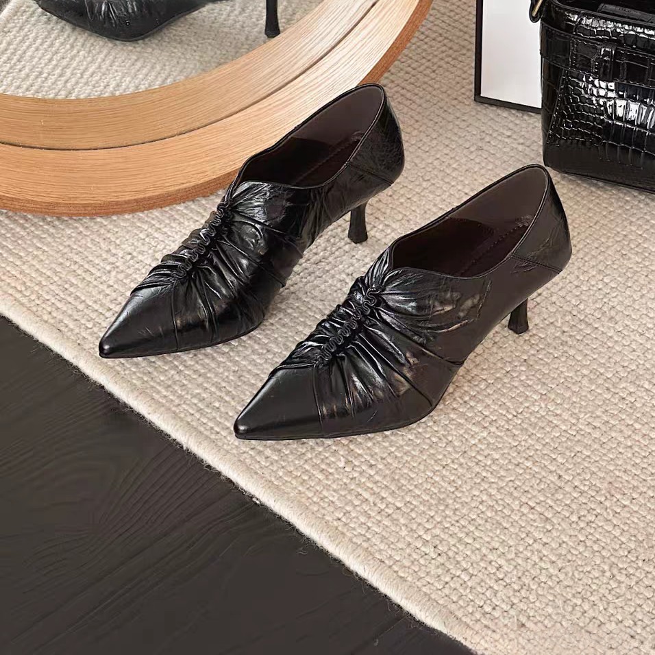 牛皮！25年最新款高货手工褶皱花型尖头细跟通勤工装鞋时装踝靴鞋