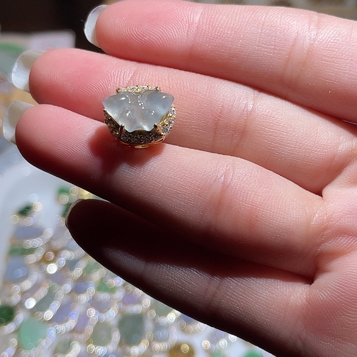 翡翠银S925镶嵌颈饰翡翠