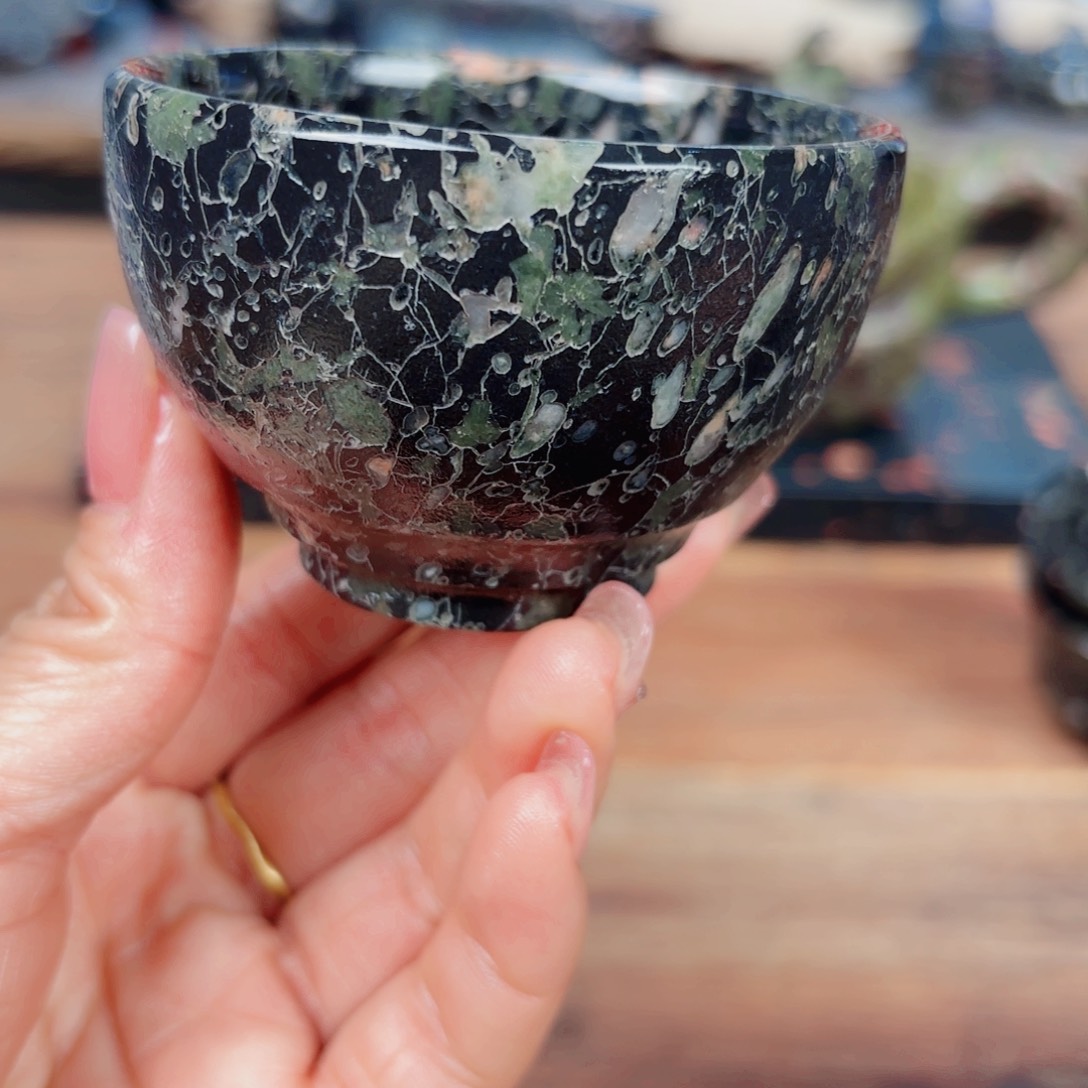 康能美玉瓷安山玉