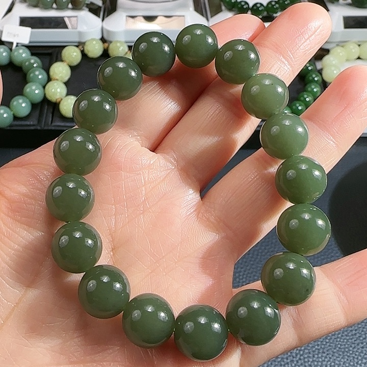 和田玉手串未镶嵌