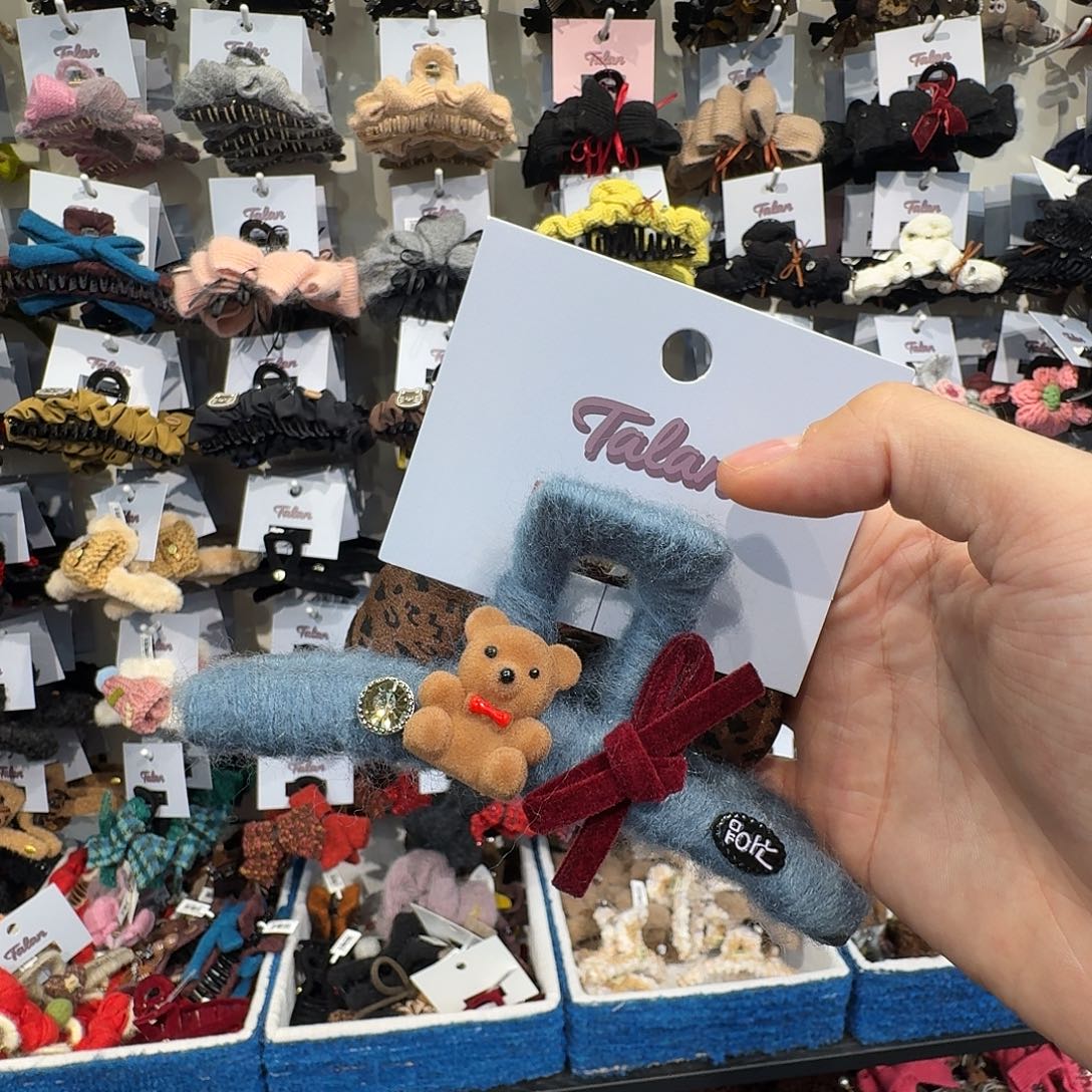 蓝色小熊抓夹哦哦哦哦