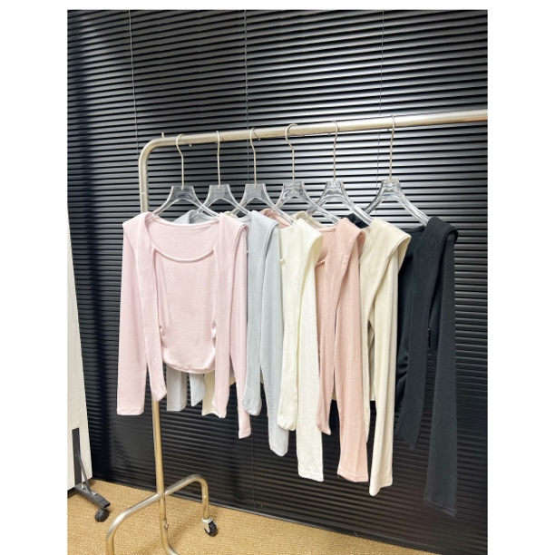 早C晚A-韩系假两件披肩设计T恤女长袖修身显瘦舒适感打底上衣