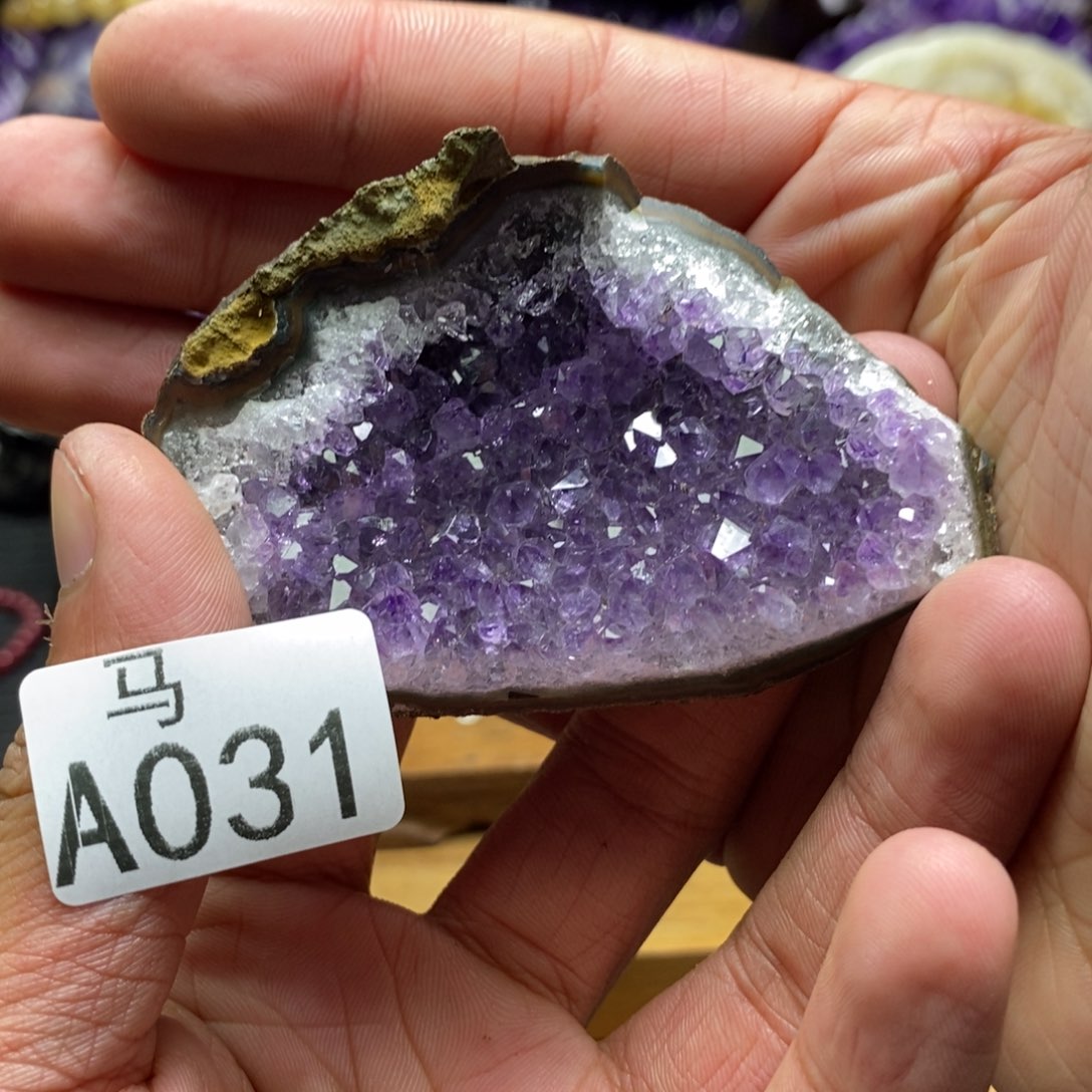 水晶大型摆件（非配饰）未镶嵌