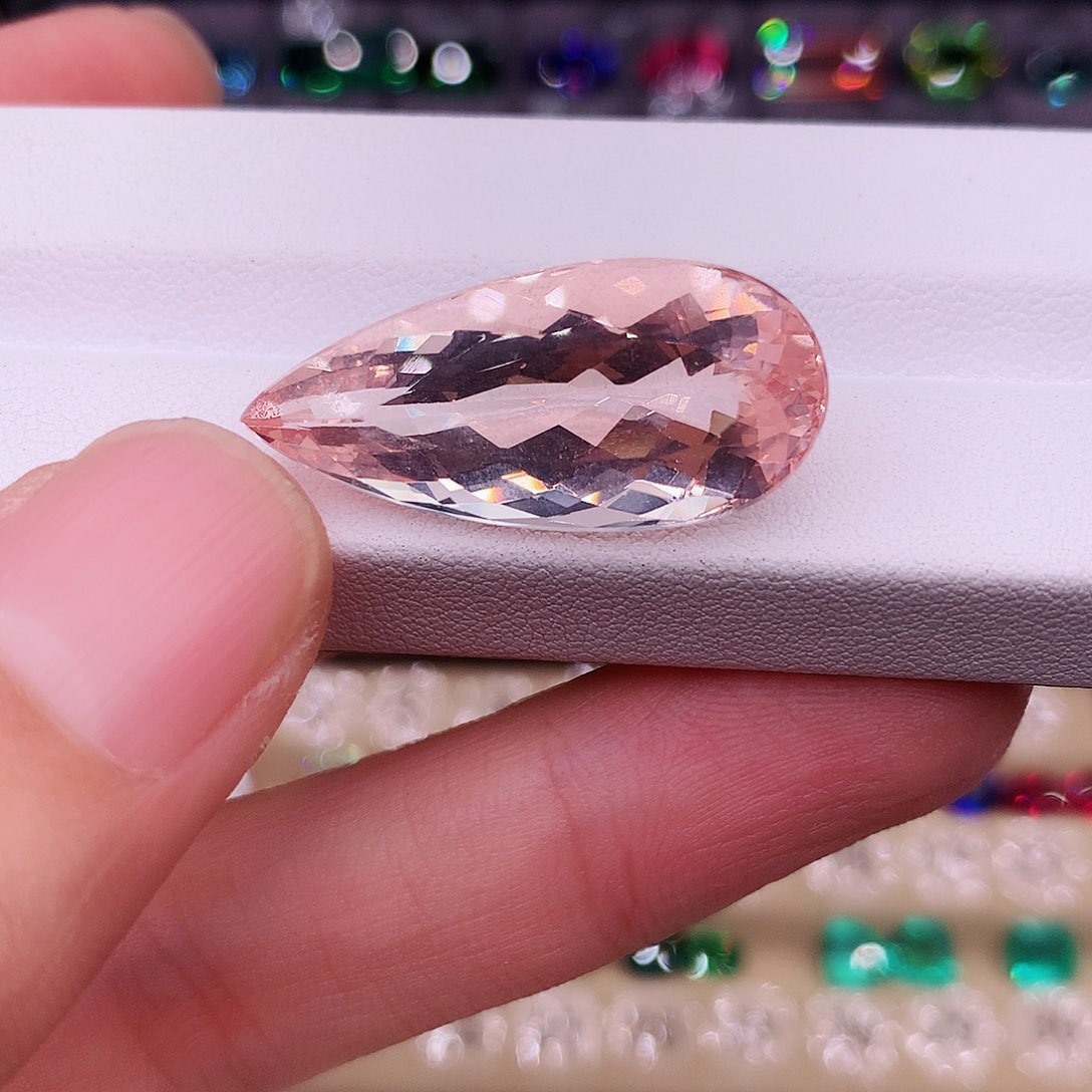 绿柱石（摩根石）裸石未镶嵌