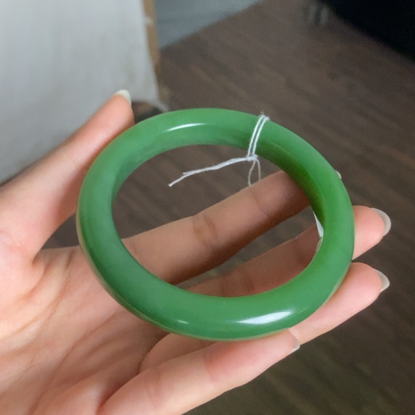 【闪购商品】未镶嵌手镯和田玉（碧玉）