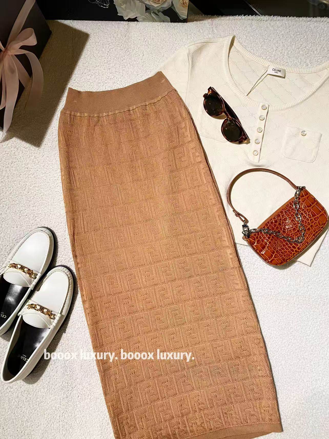 95新 FENDI/芬迪 AA3839 粘胶纤维 老花满印针织长裙 38码