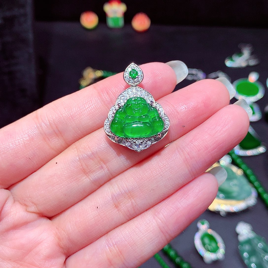 【闪购商品】翡翠吊坠(不含链)未镶嵌