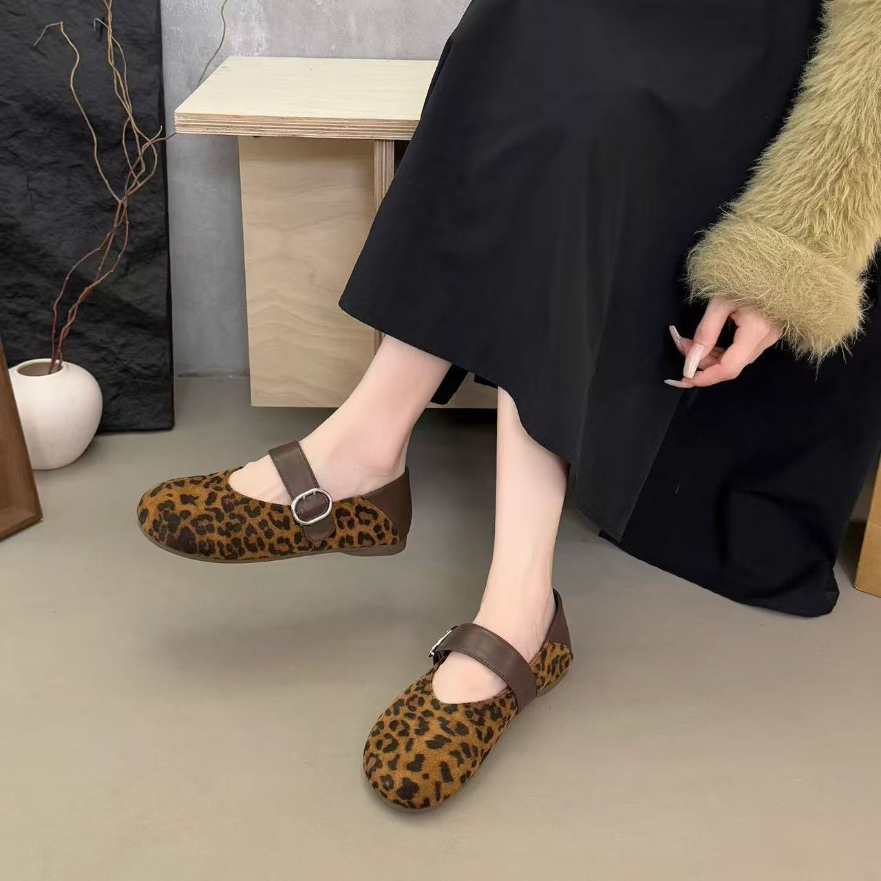 仙女风玛丽珍搭扣新款韩版软底浅口平底豆豆单鞋B135