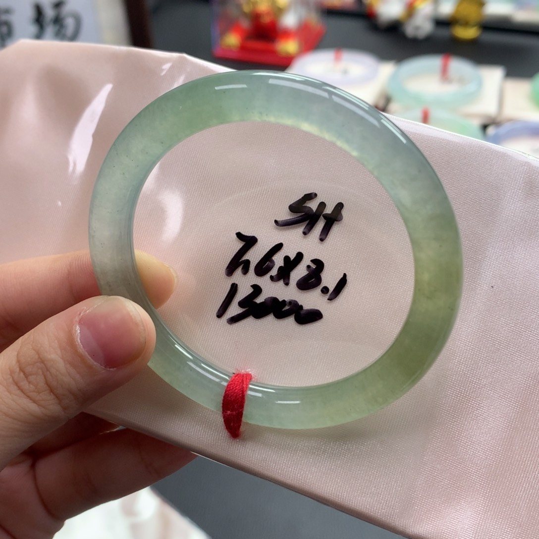 翡翠未镶嵌手镯1号