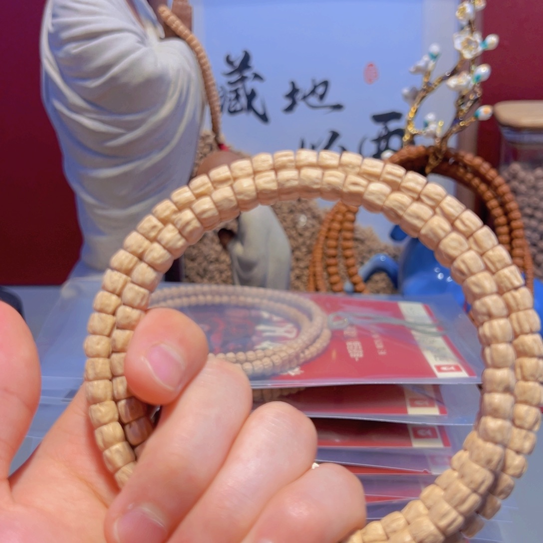 柏香籽/百香籽吊坠柳**.