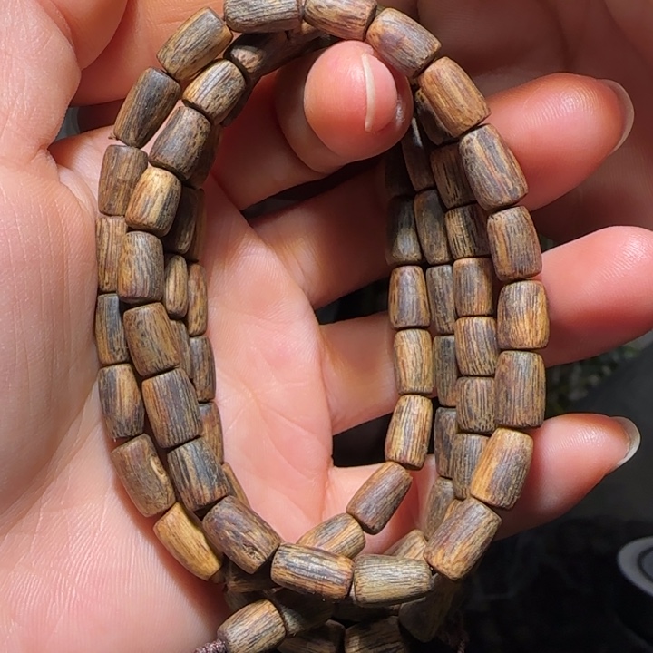 沉香手串海南老白棋链子18克+