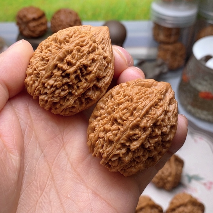 【闪购商品】文玩核桃把件蒜头37