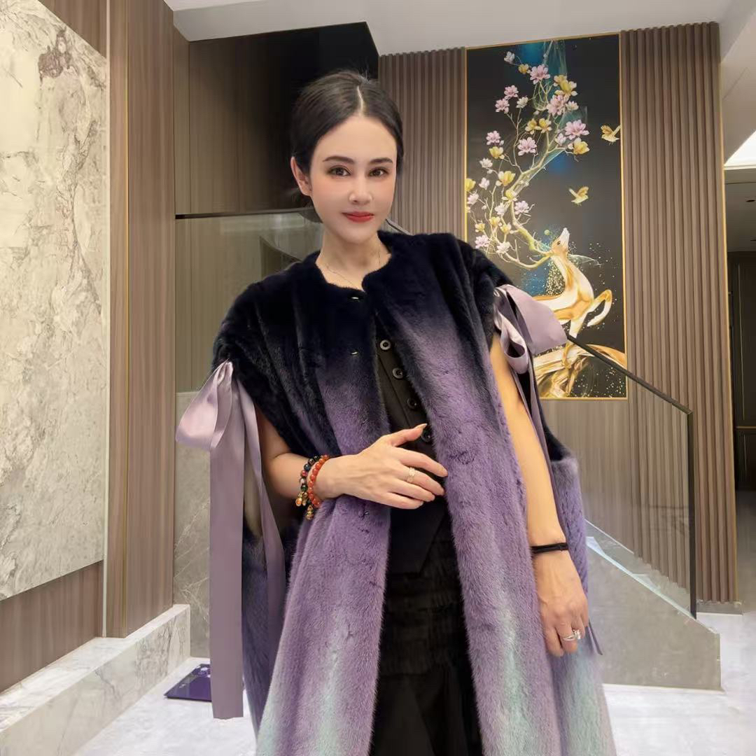 2544水貂冬季新款女士高端时尚斗篷皮草大衣T-衣长120cm