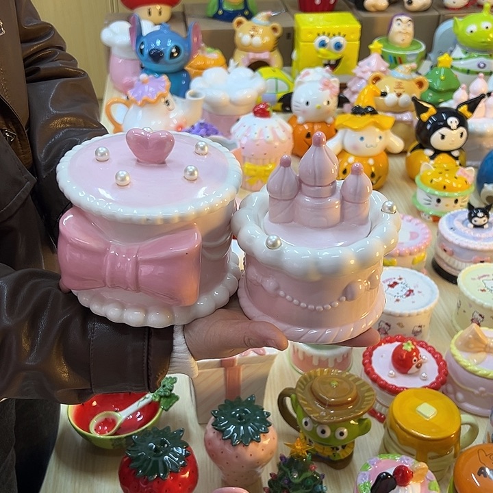 摆件陶瓷等行业的产品出口