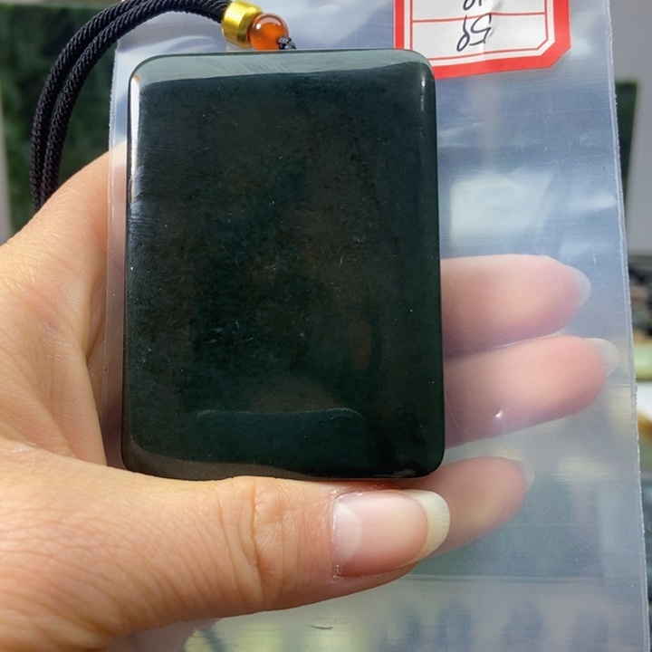 未镶嵌和田玉挂件