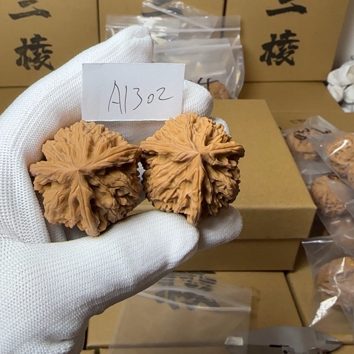 文玩核桃吊坠简单包装38尺寸玉龙三棱
