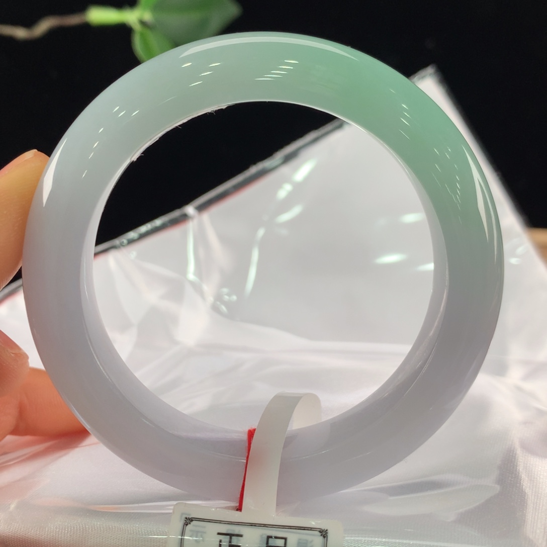 翡翠手镯未镶嵌111-0112