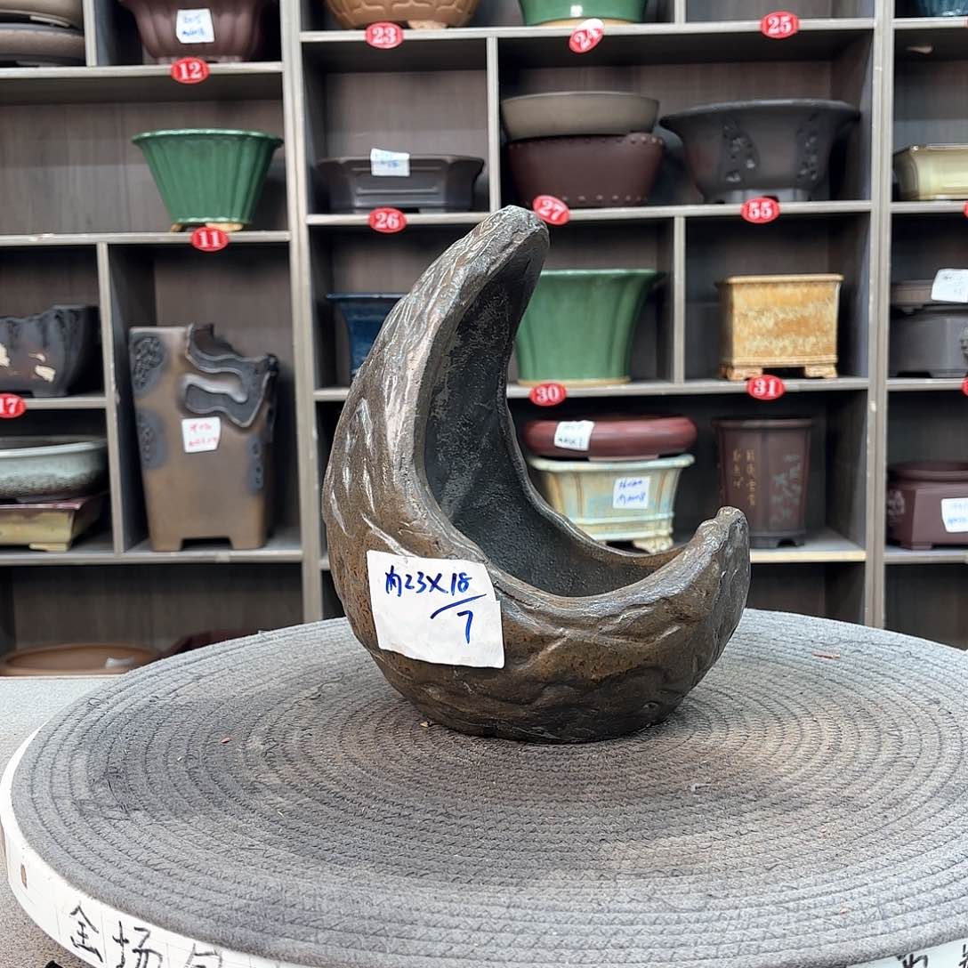 紫砂花盆紫砂的颜色很好看