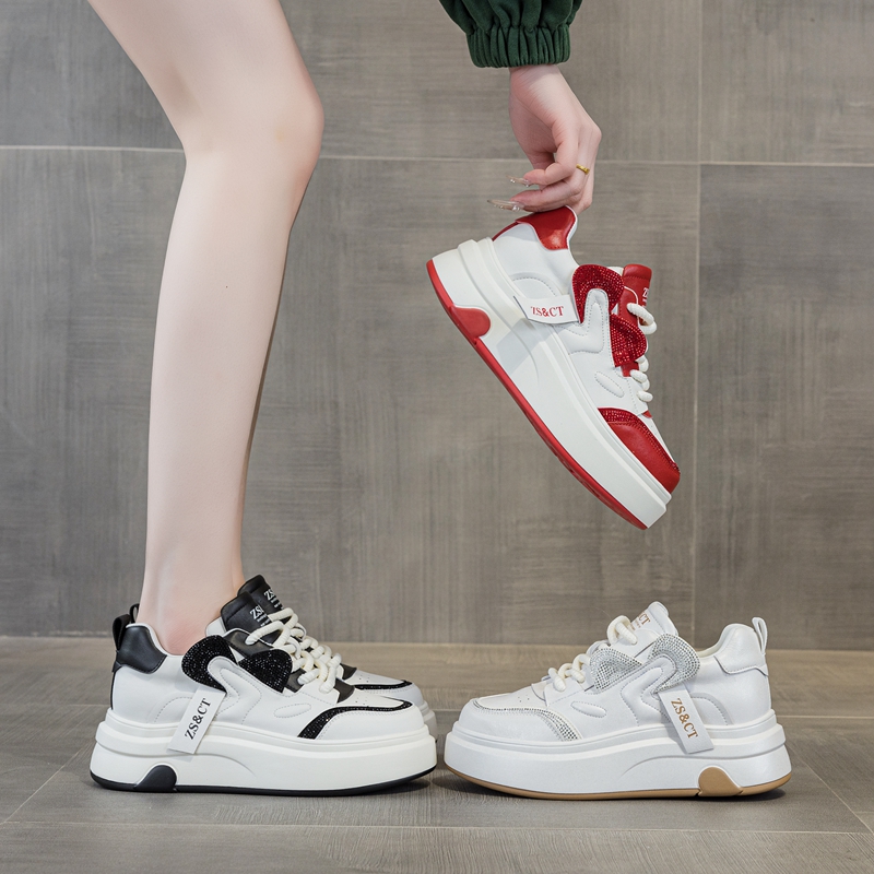 小白鞋女2025春季新款百搭时尚真皮拼色水钻厚底增高休闲运动板鞋