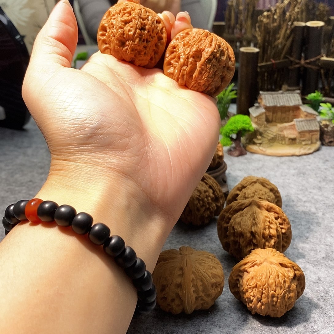 核桃把件血麒麟39微修