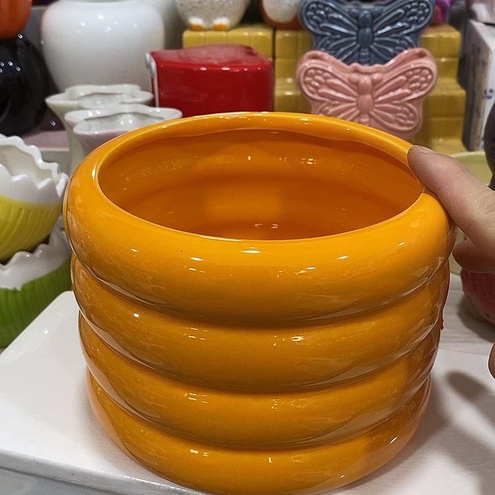 陶盆有孔 瑕疵针孔漏釉介意勿拍外口 14外高11