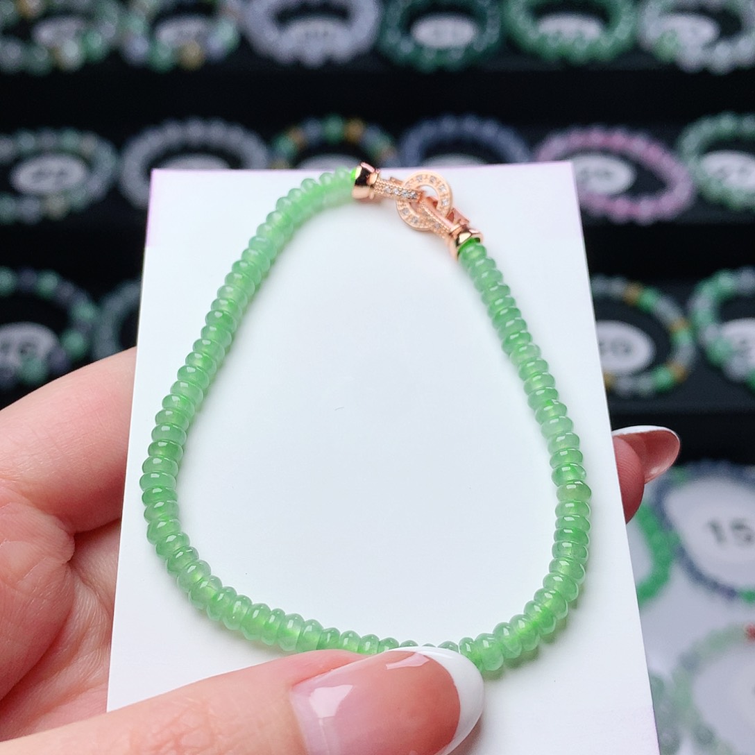 翡翠手链未镶嵌翡翠