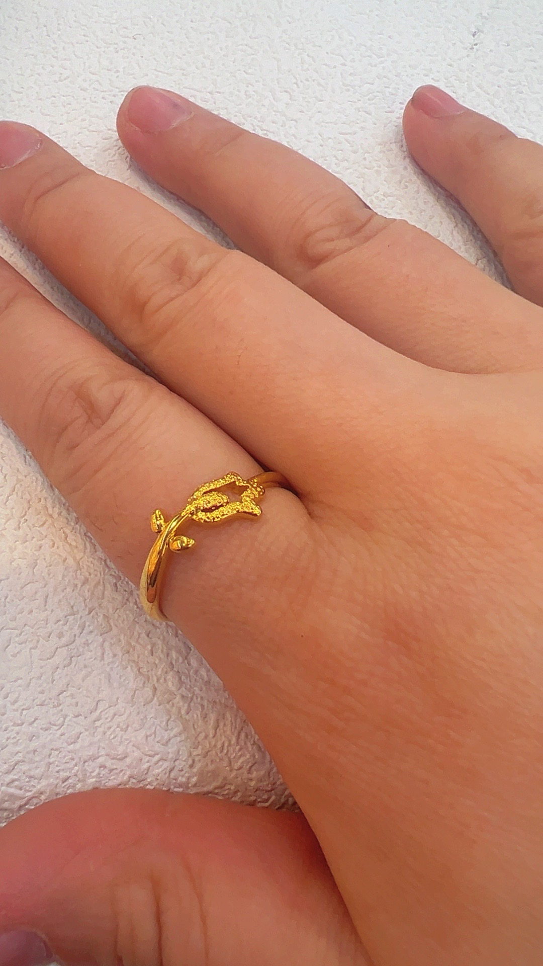 铜合金大理石戒指 镂空磨砂玫瑰花女戒戒指50