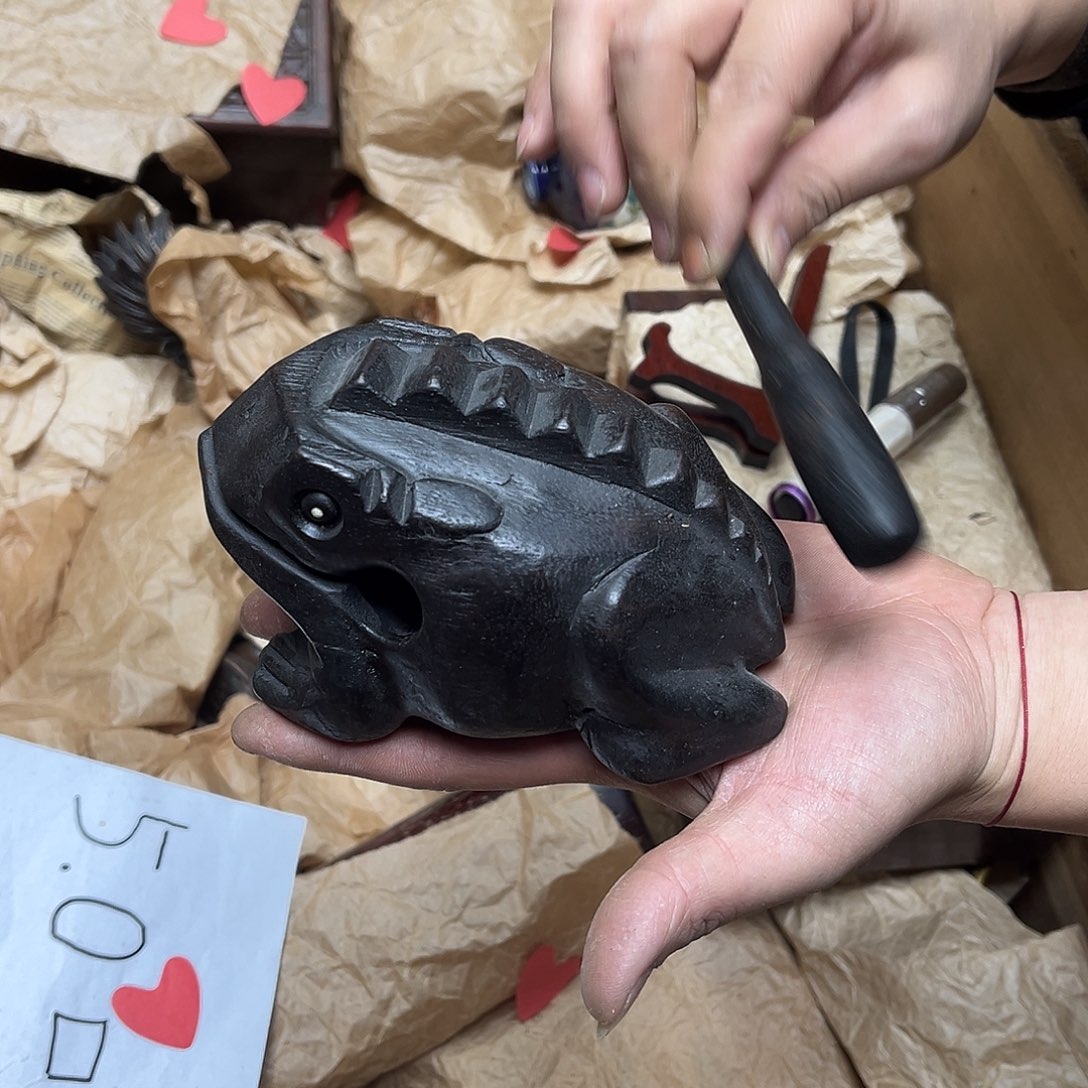 大叶紫檀（黑酸枝木类）