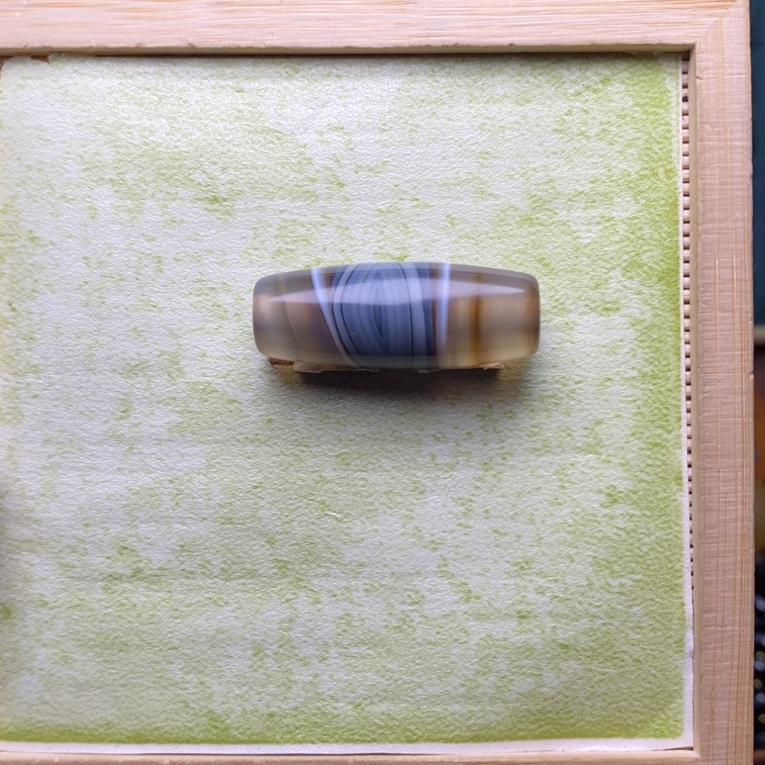 布***式玛瑙/玉髓未镶嵌珠宝半成品