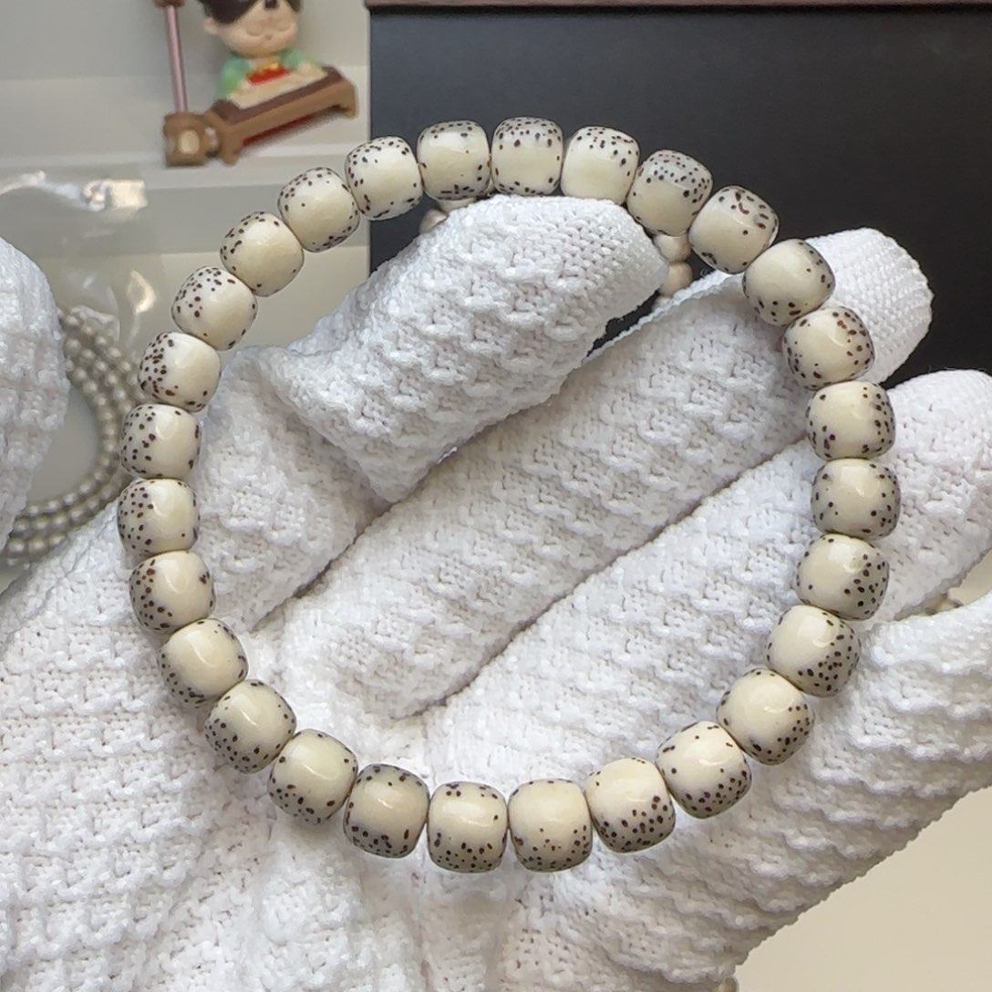 星月菩提手串石玉河豚骨瓷白灰背8×7