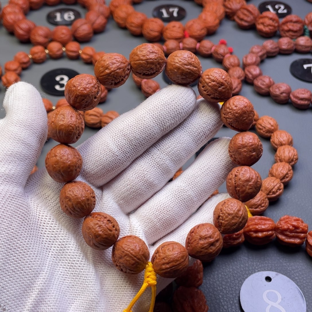 文玩核桃手串野生核桃光头秋子手持