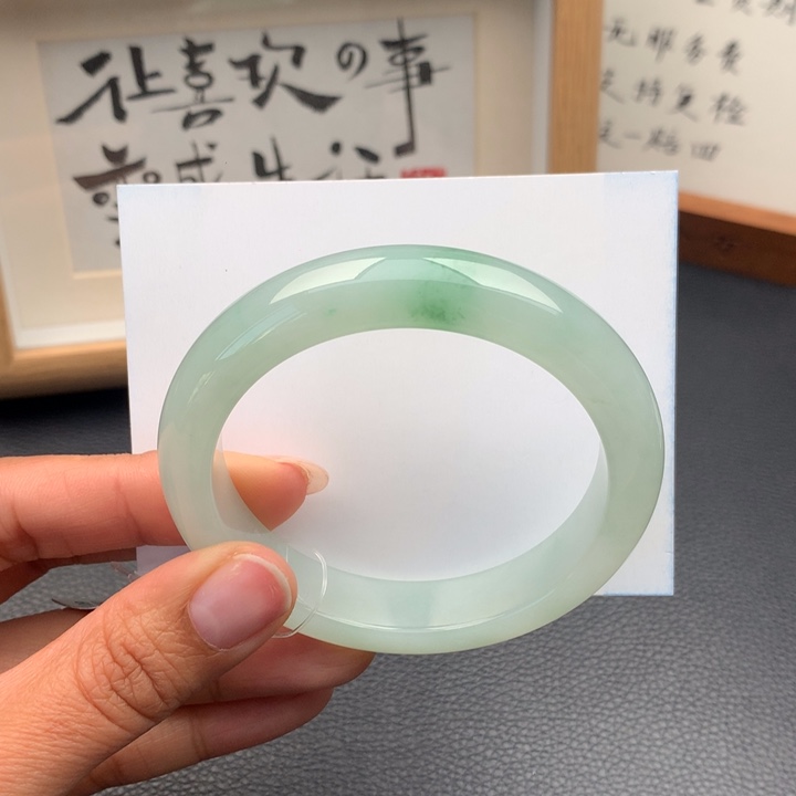 翡翠手镯未镶嵌翡翠手镯57圈口