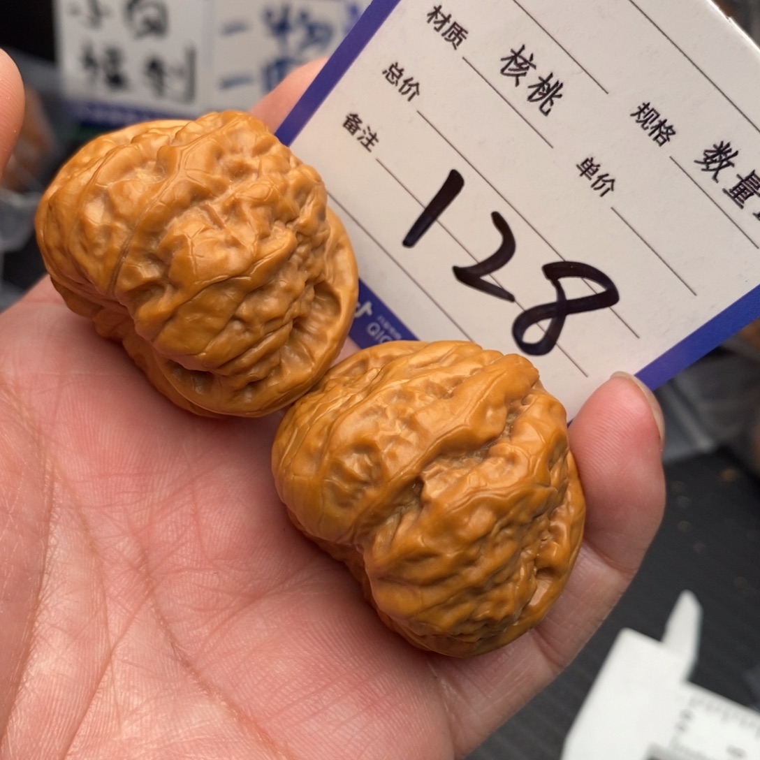 把件桃核蛤蟆38默默