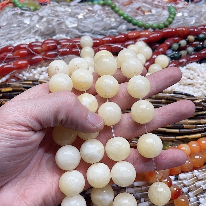 玛瑙/玉髓珠宝半成品未镶嵌一条17mm米黄玉