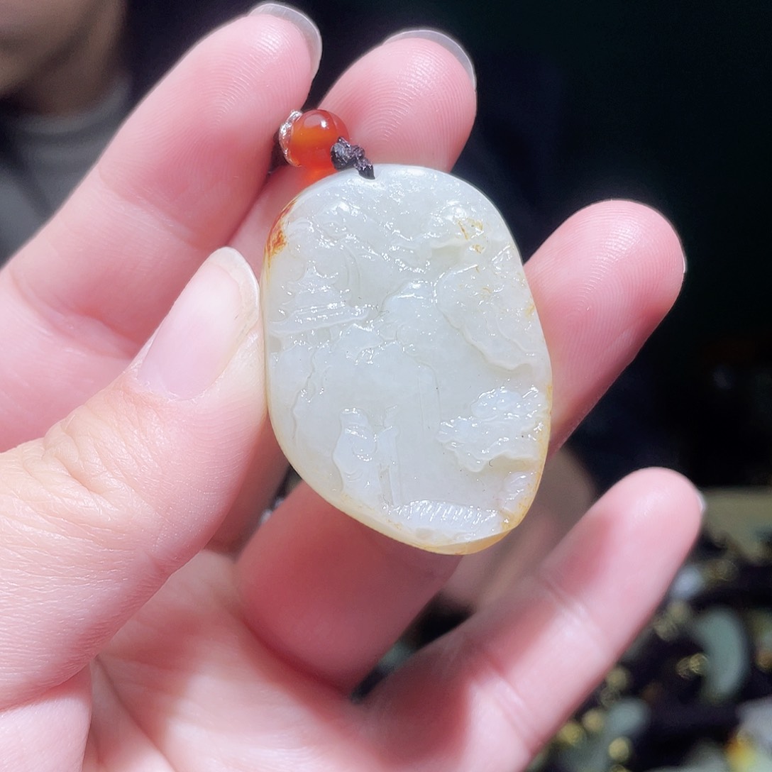 和田玉颈饰未镶嵌