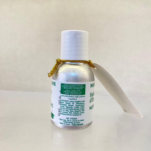 M 涂抹 精华  油