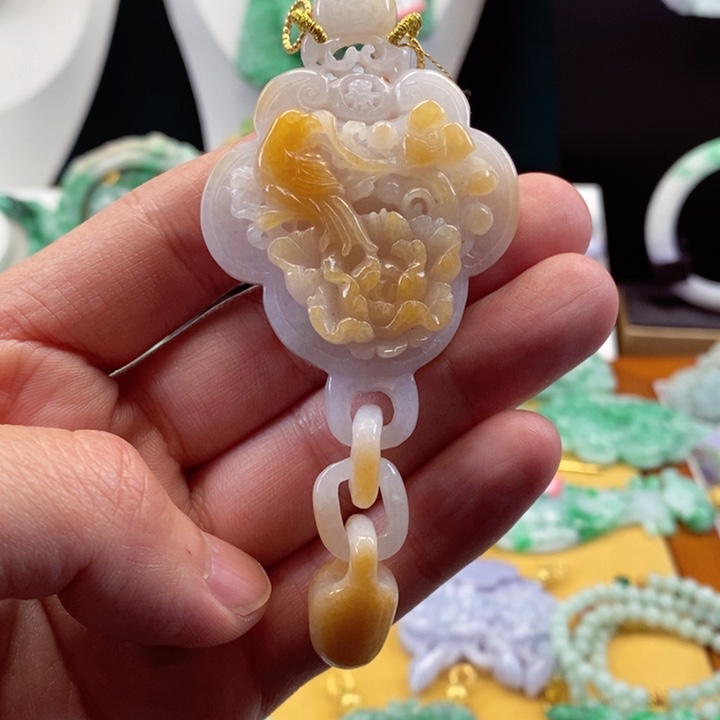 翡翠颈饰未镶嵌翡翠吊坠挂件