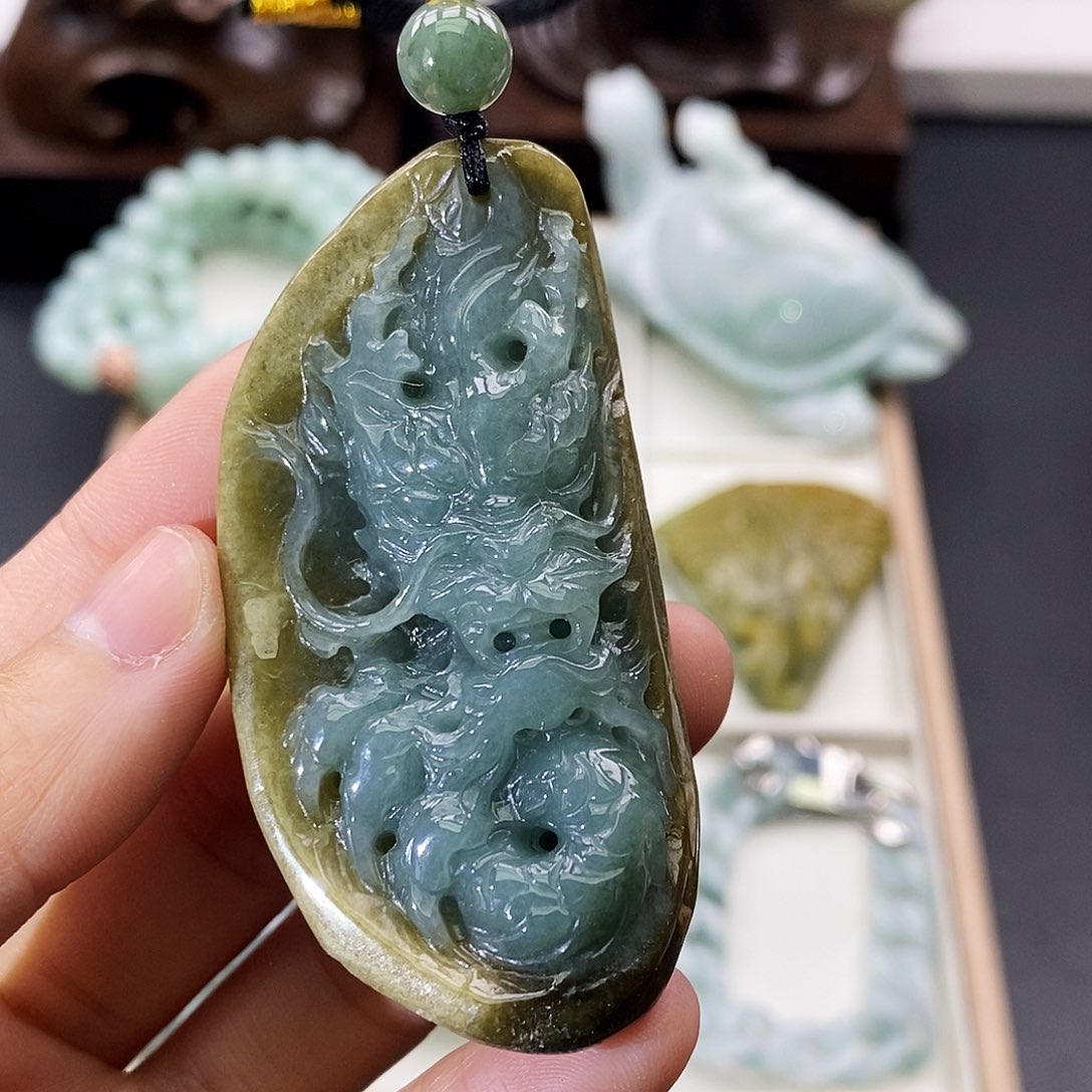 翡翠未镶嵌颈饰缅甸翡翠a货