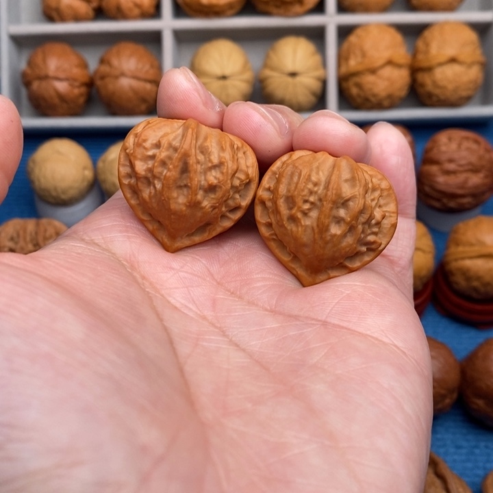 文玩核桃把件红桃A