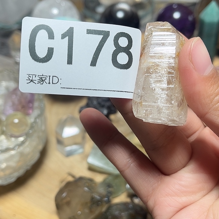 未镶嵌珠宝半成品水晶默认微瑕