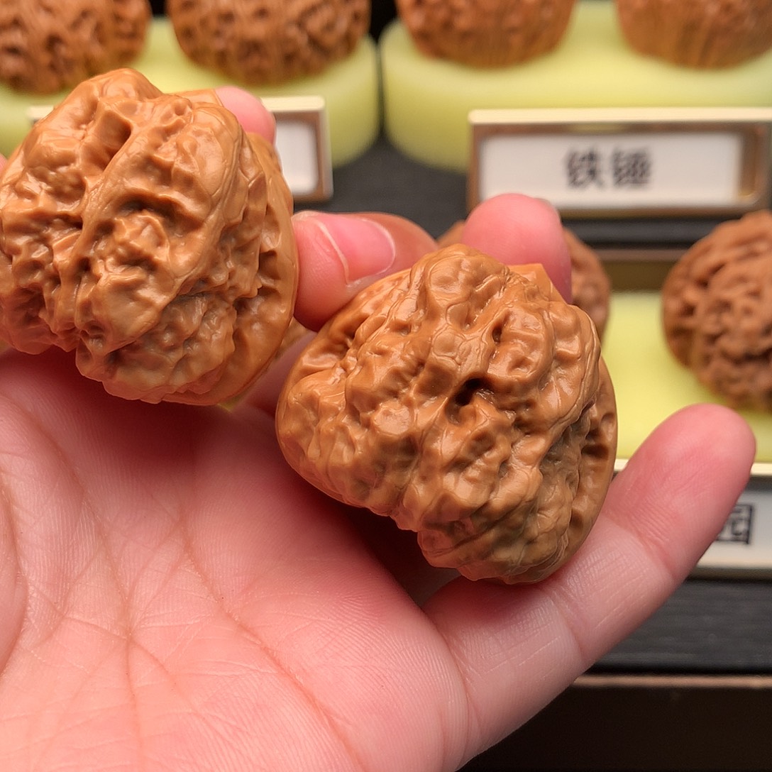 文玩核桃吊坠516号三角蛙38