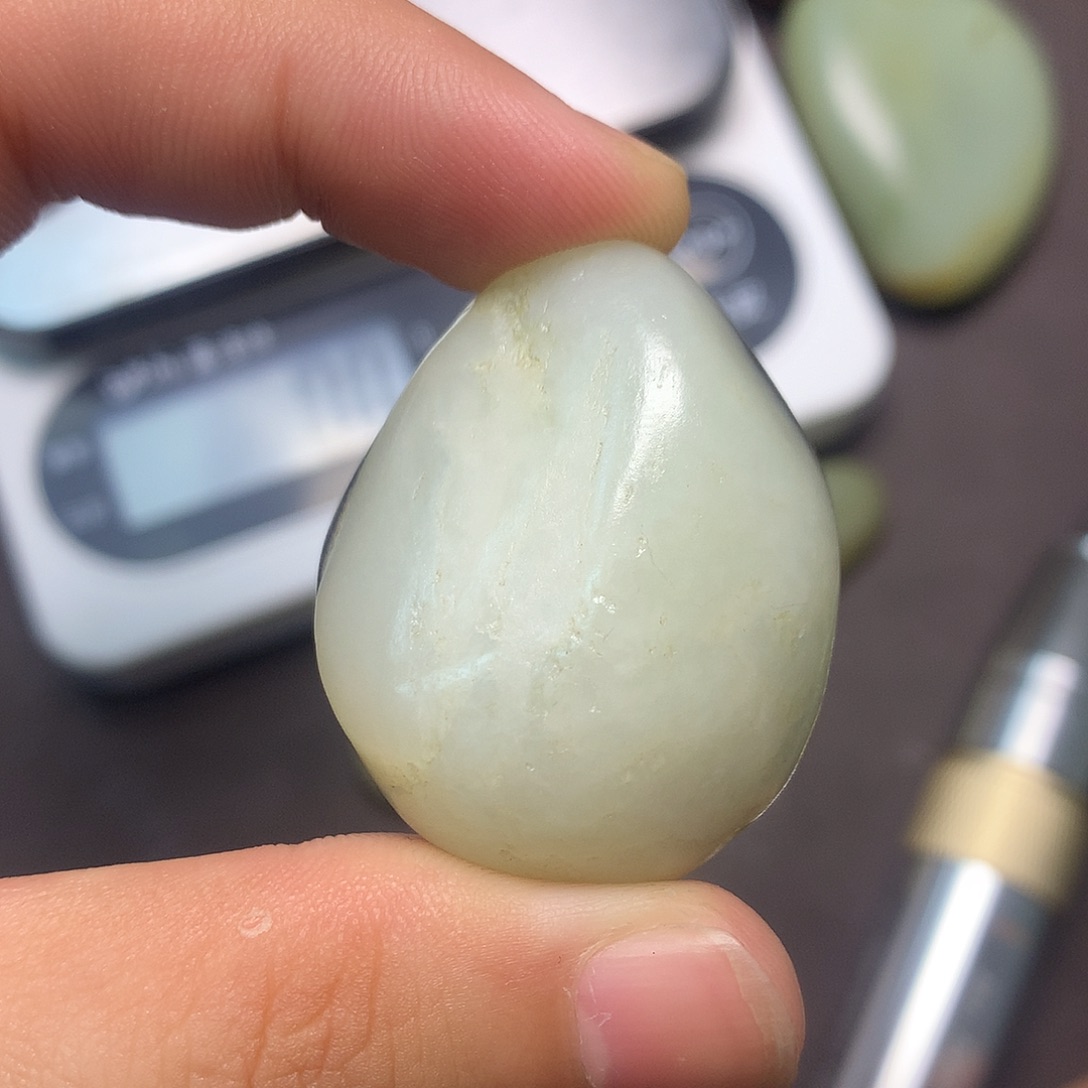 和田玉（糖玉）未镶嵌挂件