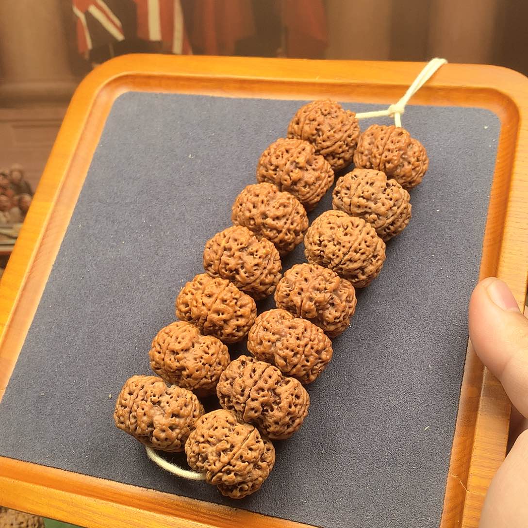 手串金刚菩提美***糖1。          