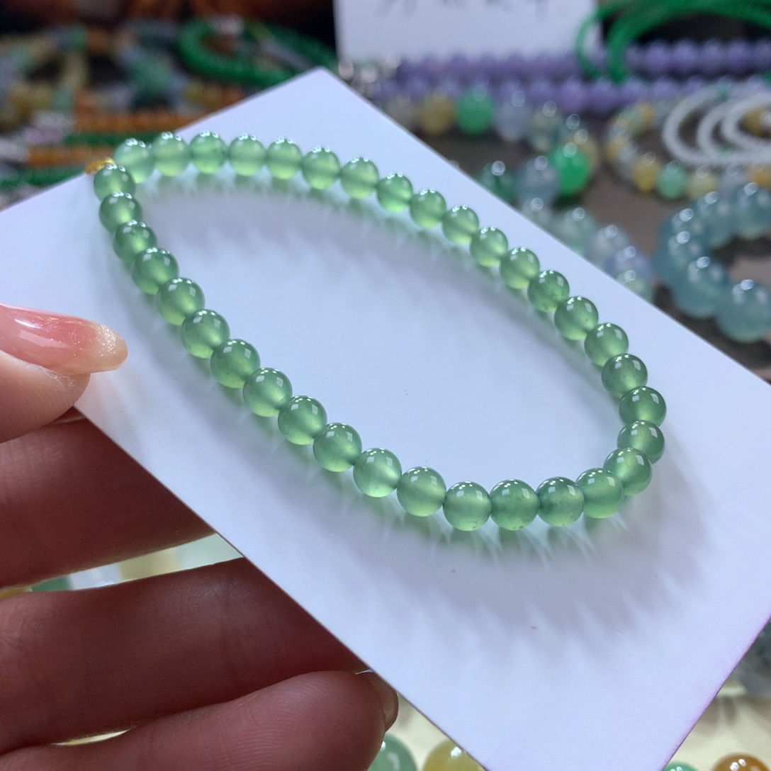 翡翠手链未镶嵌高冰清茶橄榄卡5