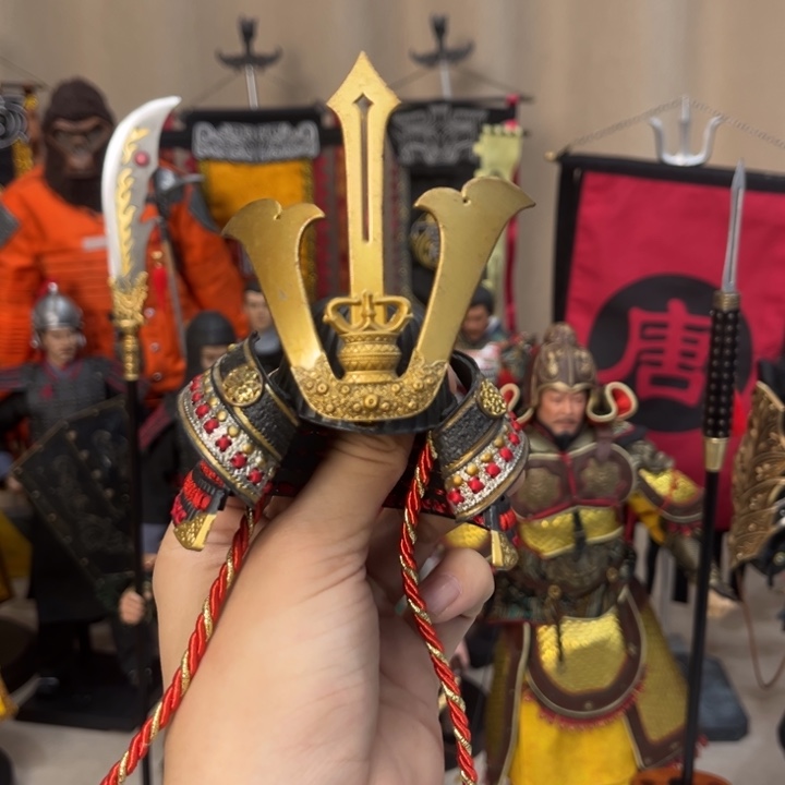 010 -不退不换无售后头盔