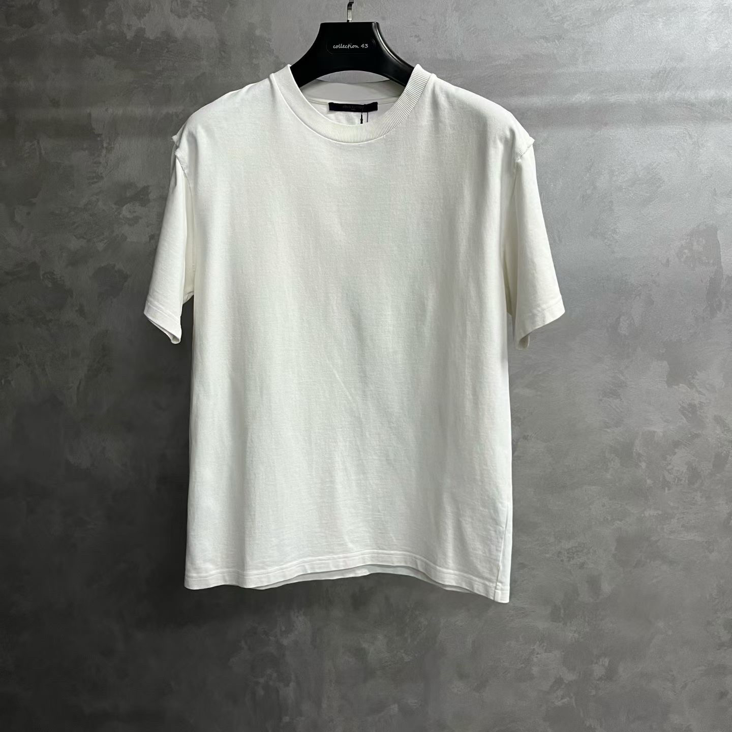 louis vuitton白色纯色Logo标识圆领休闲短袖T恤/S