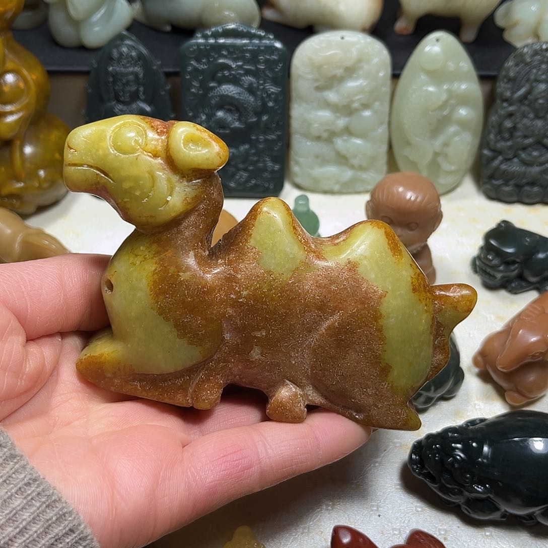 白玉菩提吊坠白玉菩提吊坠