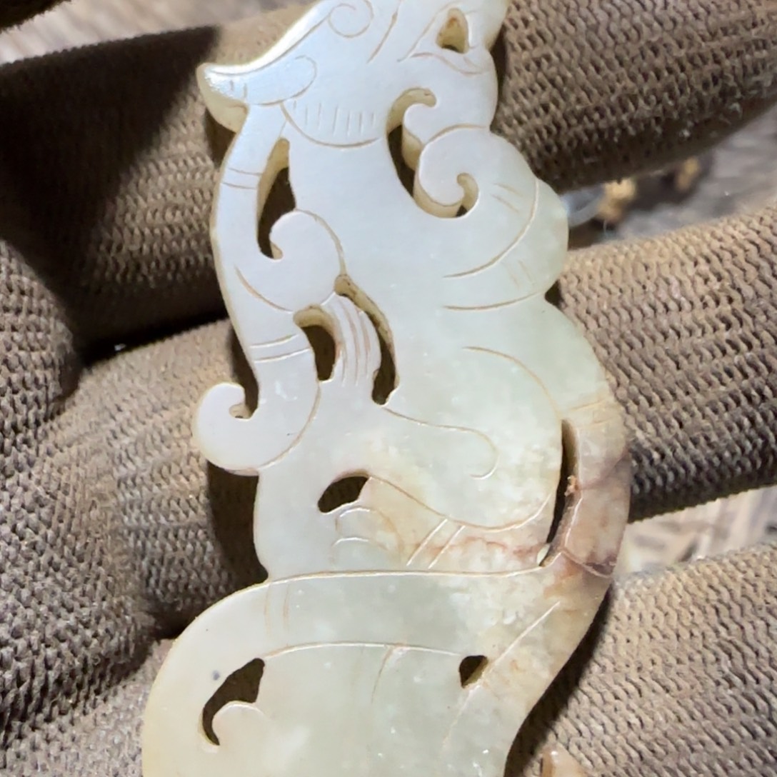 挑***者和田玉（糖玉）未镶嵌挂件