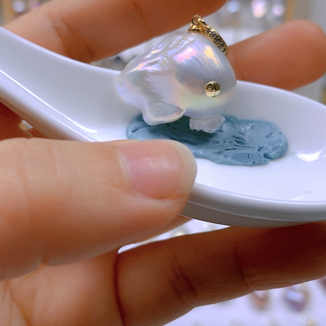淡水珍珠颈饰合金